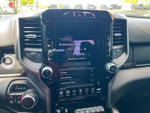 Used 2020 RAM 1500 Big Horn AWD/4WD image 45