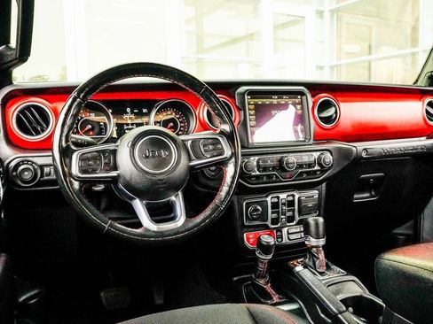 Used 2021 Jeep Wrangler Unlimited Rubicon AWD/4WD image 16