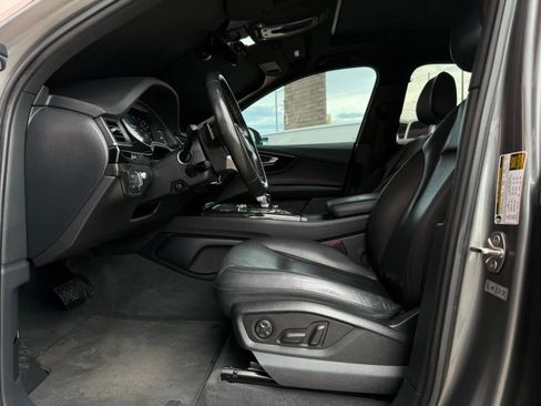 Used 2017 Audi Q7 3.0T Prestige w/ Prestige Package image 40