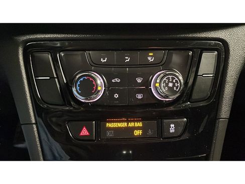 Used 2020 Buick Encore Preferred w/ Safety Package image 13