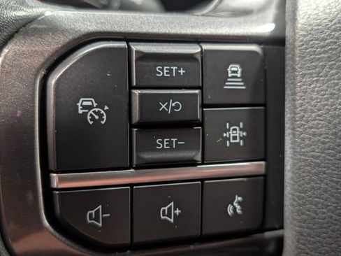 Used 2024 Ford Expedition Limited AWD/4WD image 14