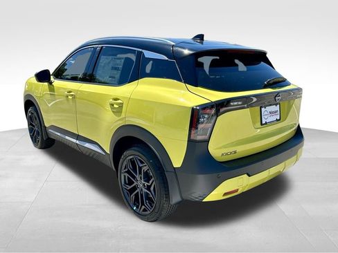New 2026 Nissan Kicks SR w/ SR Premium Package image 8