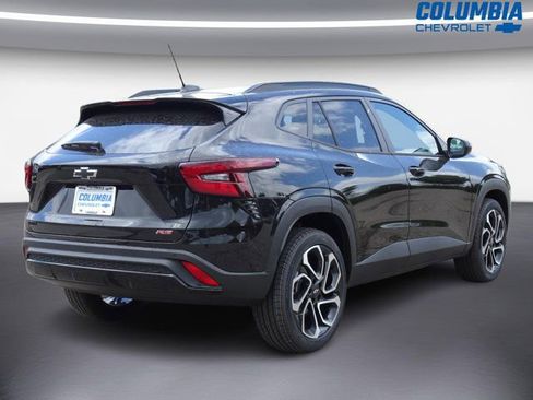 New 2026 Chevrolet Trax RS w/ Sunroof Package FWD image 2