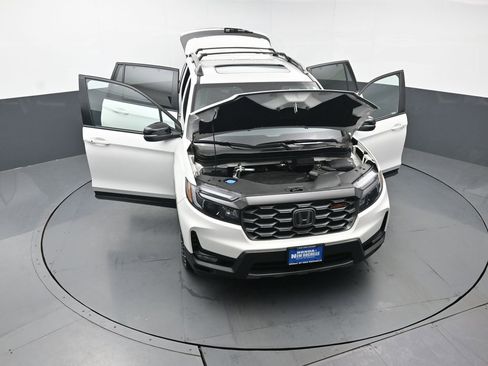Used 2023 Honda Passport TrailSport image 58