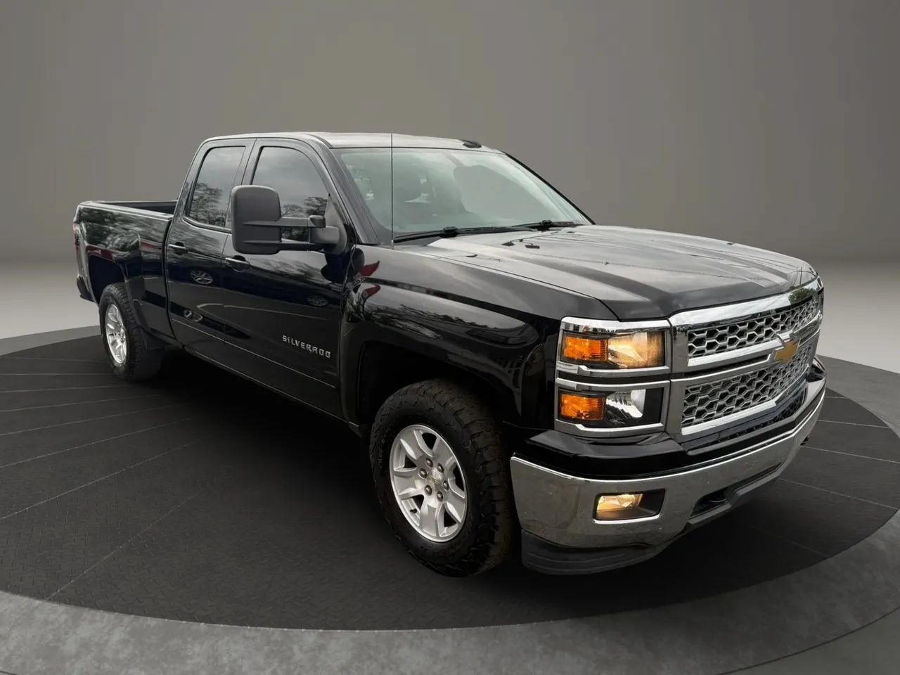 Used 2015 Chevrolet Silverado 1500 LT w/ All Star Edition AWD/4WD image 5