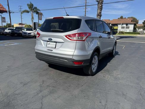 Used 2013 Ford Escape S FWD image 5