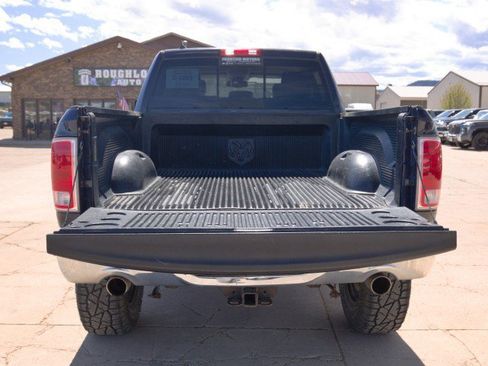 Used 2014 RAM 1500 Laramie w/ Convenience Group image 5