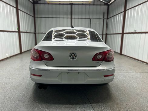 Used 2011 Volkswagen CC Sport image 5