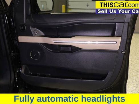 Used 2024 Ford Expedition Limited image 30