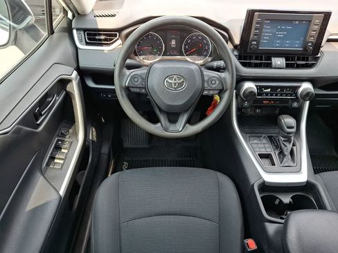 Certified 2019 Toyota RAV4 LE AWD/4WD image 13