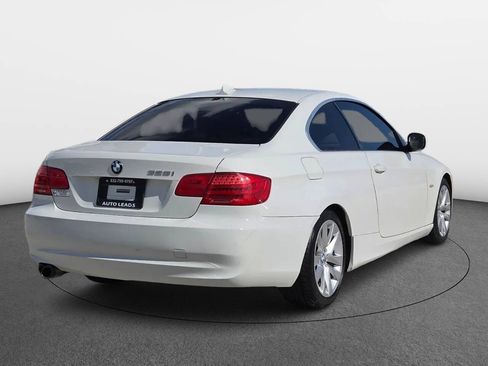 Used 2011 BMW 328i Coupe RWD image 4