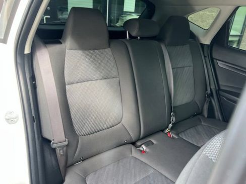 Used 2024 Kia Seltos LX AWD/4WD image 23
