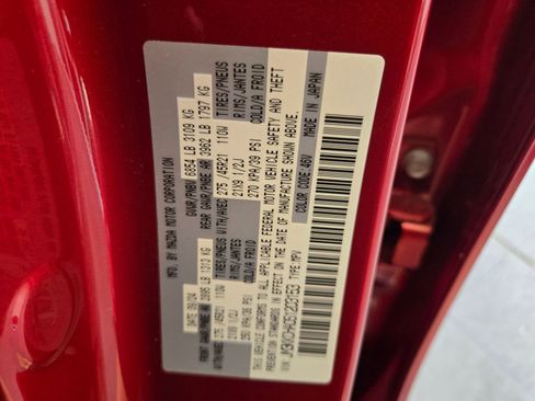 Certified 2025 MAZDA CX-90 Plug-In Hybrid w/Premium Sport image 28