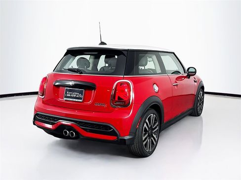 Certified 2022 MINI Cooper S w/ Driver Assistance Package image 7