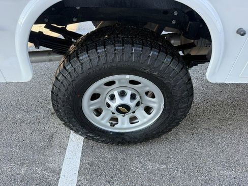 Used 2023 Chevrolet Silverado 3500 W/T w/ WT Fleet Convenience Package image 15