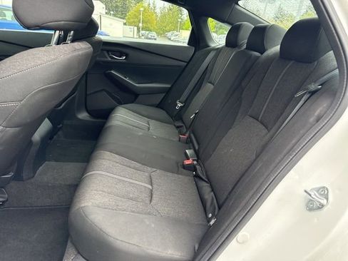Used 2024 Honda Accord Sport image 9