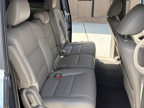 Used 2014 Honda Odyssey EX-L image 12