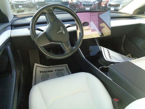 Used 2018 Tesla Model 3 RWD image 19