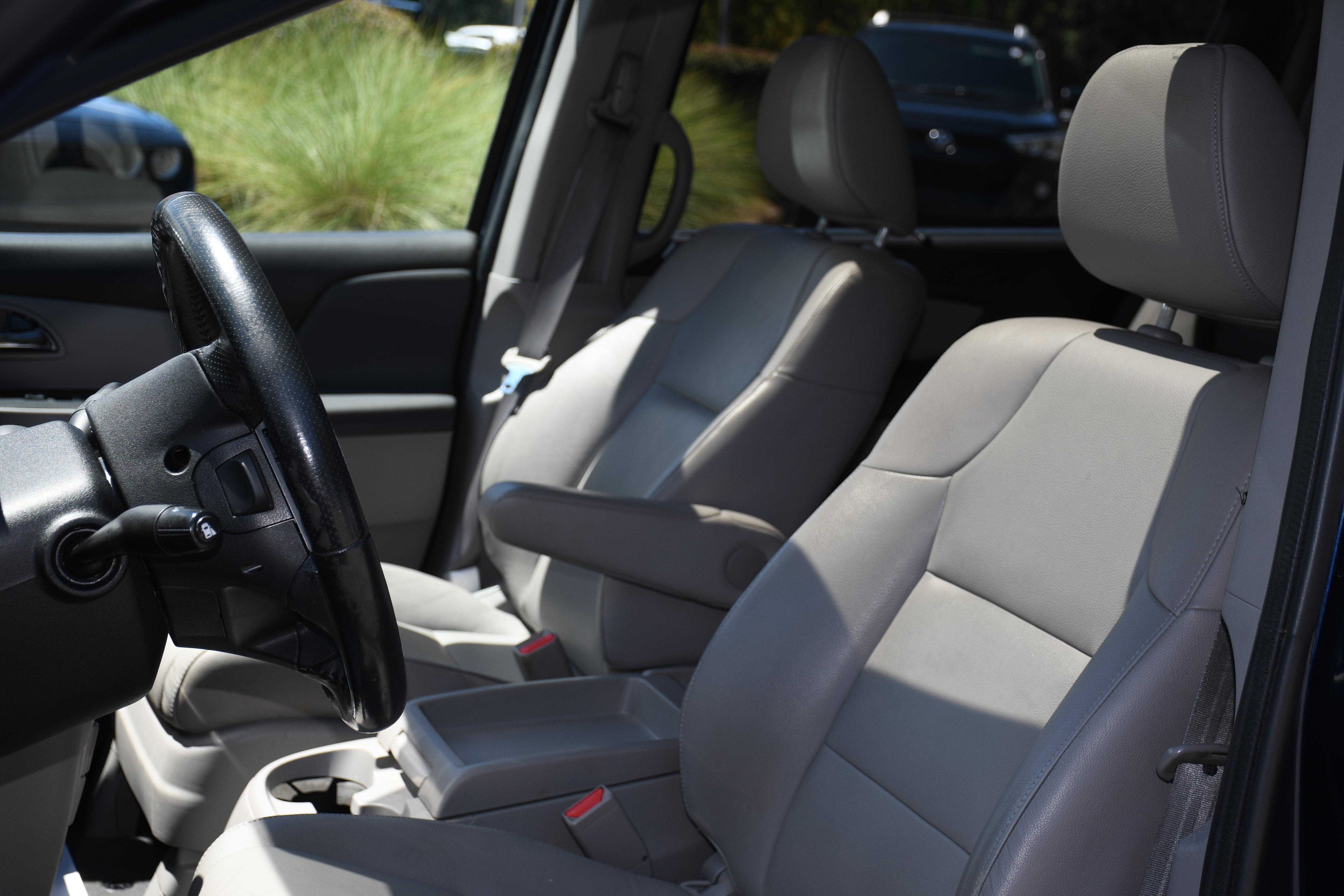 Used 2017 Honda Odyssey EX-L image 12