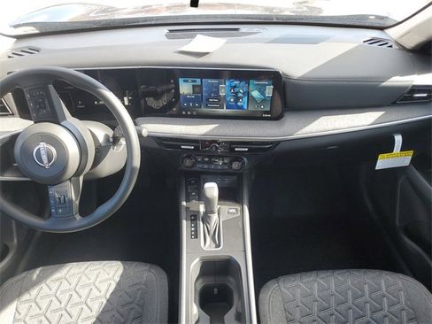 New 2026 Nissan Kicks SV image 27