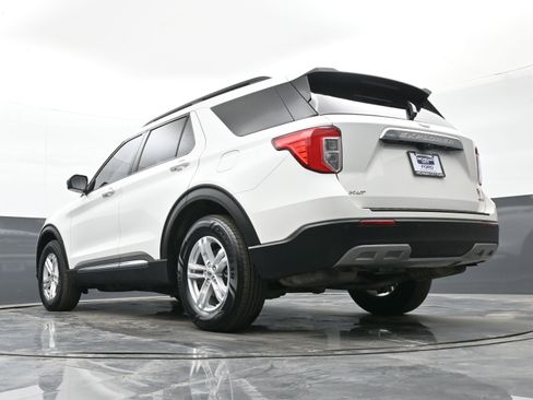 Used 2020 Ford Explorer XLT w/ Equipment Group 202A image 43