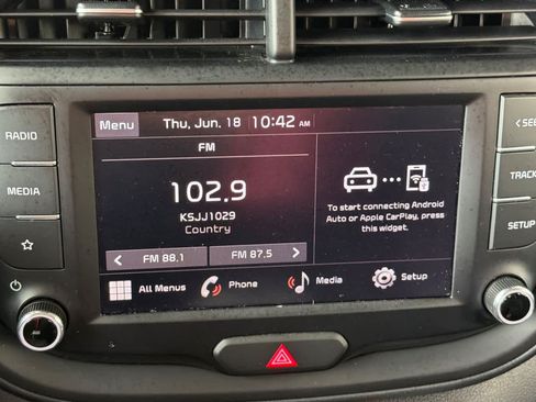 Used 2024 Kia Soul LX w/ Option Group 015 FWD image 20
