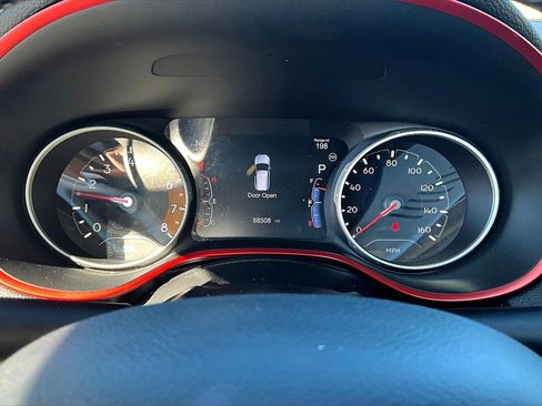 Used 2018 Jeep Compass Trailhawk image 18