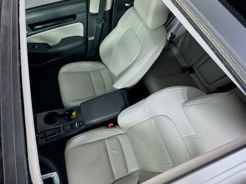 Used 2023 Honda Civic EX-L image 29