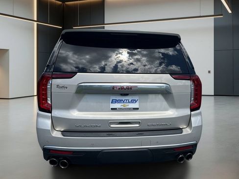 Used 2021 GMC Yukon XL Denali w/ Denali Ultimate Package RWD image 5