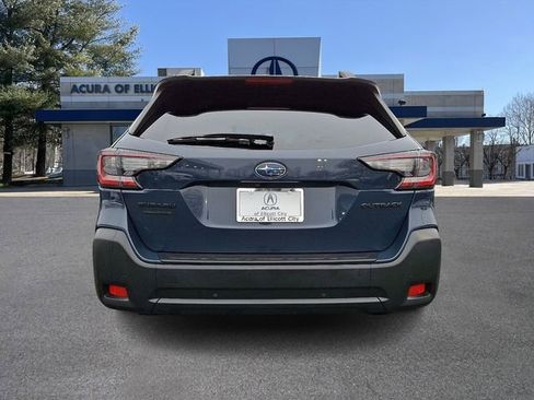 Used 2023 Subaru Outback Onyx Edition image 5