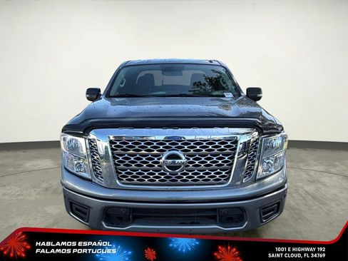 Used 2017 Nissan Titan SV RWD image 9