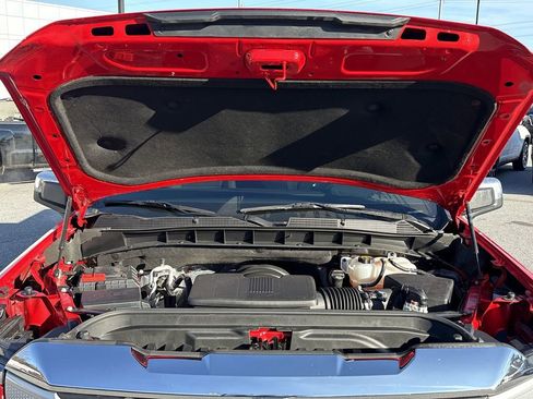 Used 2024 GMC Sierra 1500 SLE w/ Preferred Package image 32