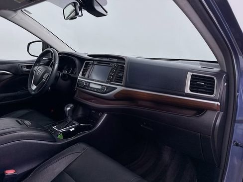 Used 2015 Toyota Highlander Limited image 33