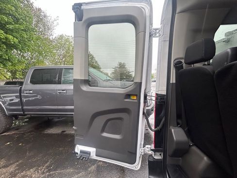 Used 2024 Ford Transit 350 XL RWD image 8
