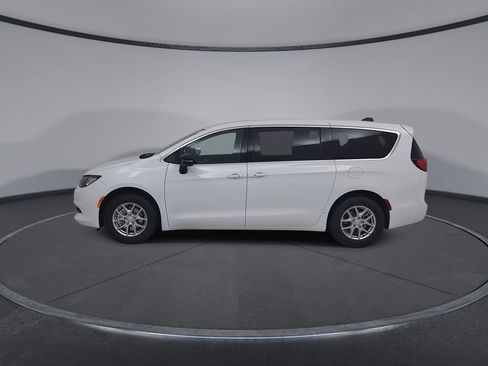 New 2027 Chrysler Pacifica LX FWD image 9