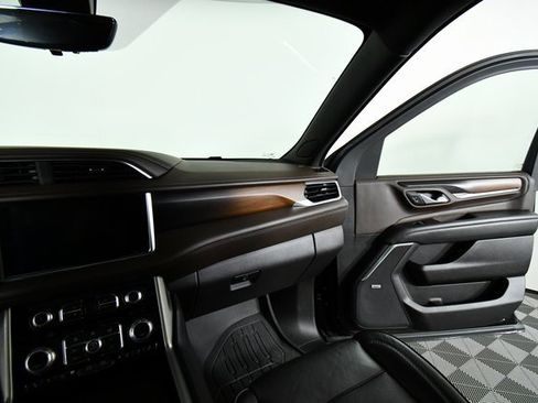 Used 2021 GMC Yukon XL Denali image 20