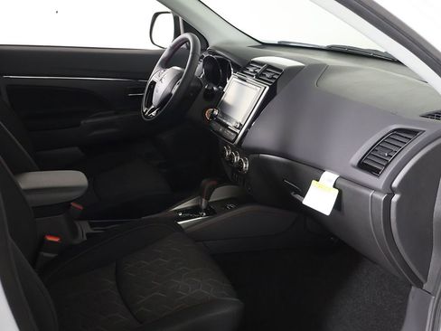 New 2026 Mitsubishi Outlander Sport LE AWD/4WD image 21