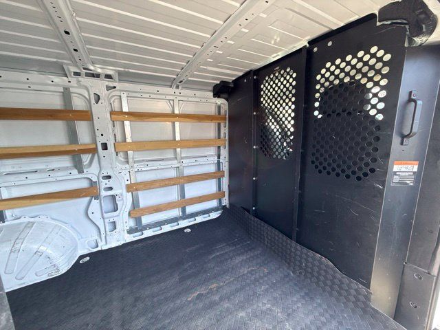 Used 2025 RAM ProMaster 2500 w/ U-Haul Equipment Group FWD image 5