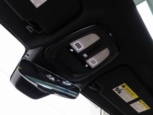 Used 2026 Volvo V90 B6 Cross Country Ultra image 64