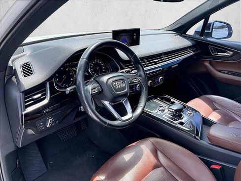 Used 2018 Audi Q7 3.0T Premium Plus w/ Premium Plus Package AWD/4WD image 14