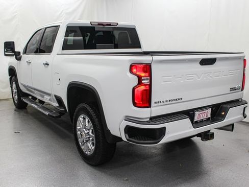 Certified 2024 Chevrolet Silverado 2500 High Country AWD/4WD image 6