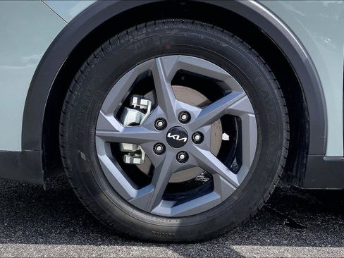 Used 2025 Kia K4 FWD image 8