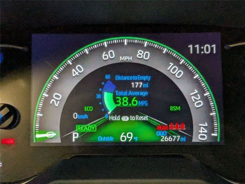 Used 2024 Toyota RAV4 LE AWD/4WD image 20