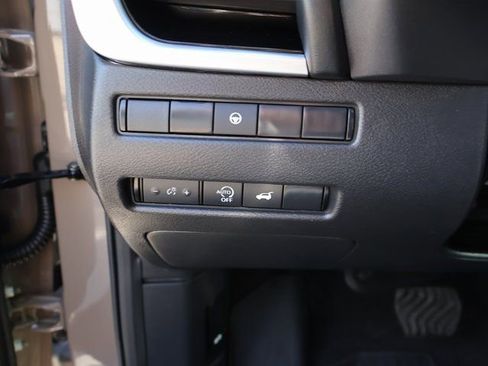 Used 2026 Nissan Rogue SV image 41