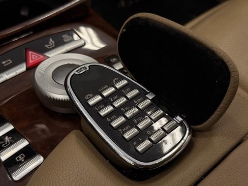 Used 2010 Mercedes-Benz S 550 4MATIC Sedan image 59