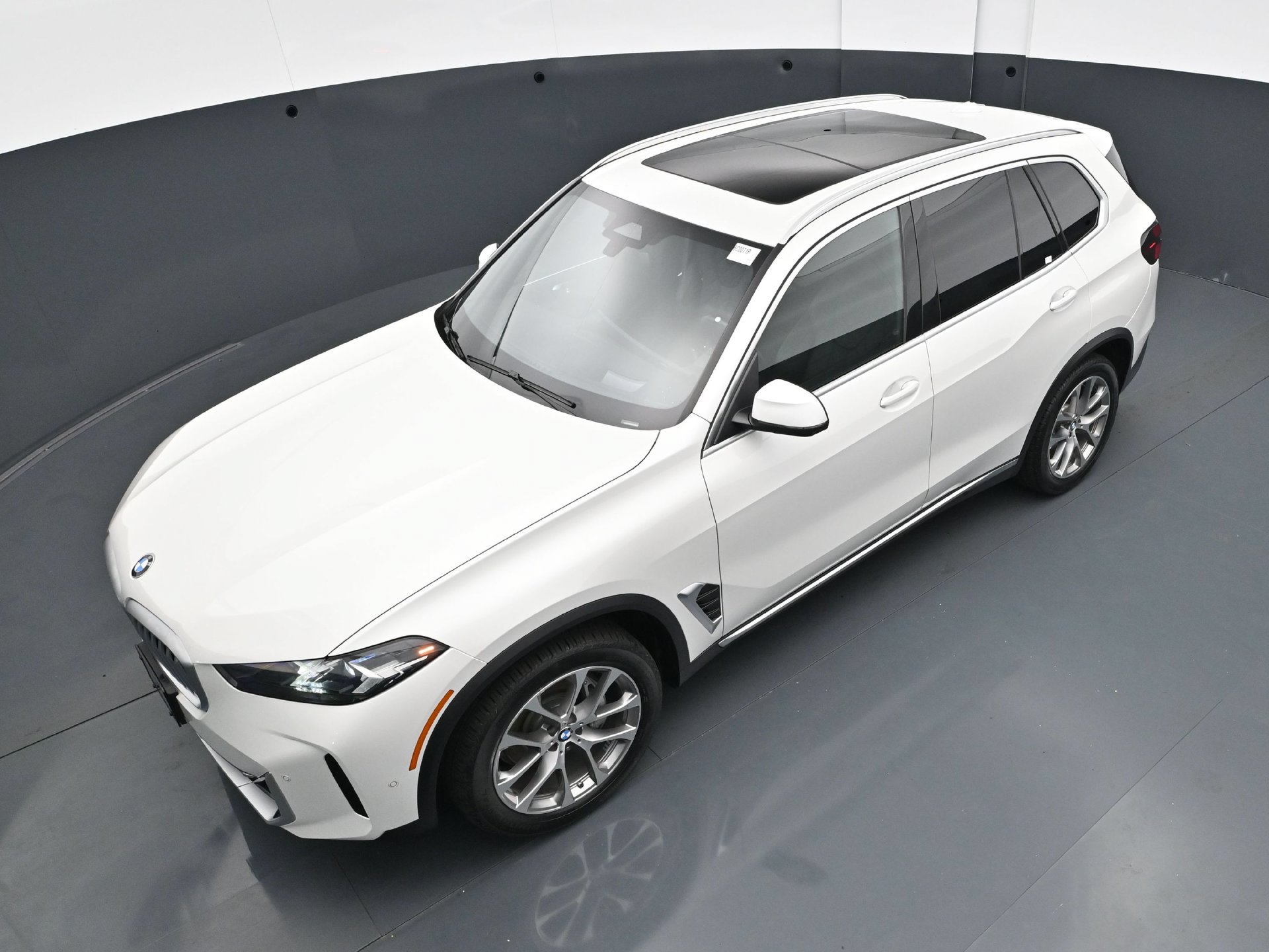Used 2024 BMW X5 xDrive40i AWD/4WD image 40