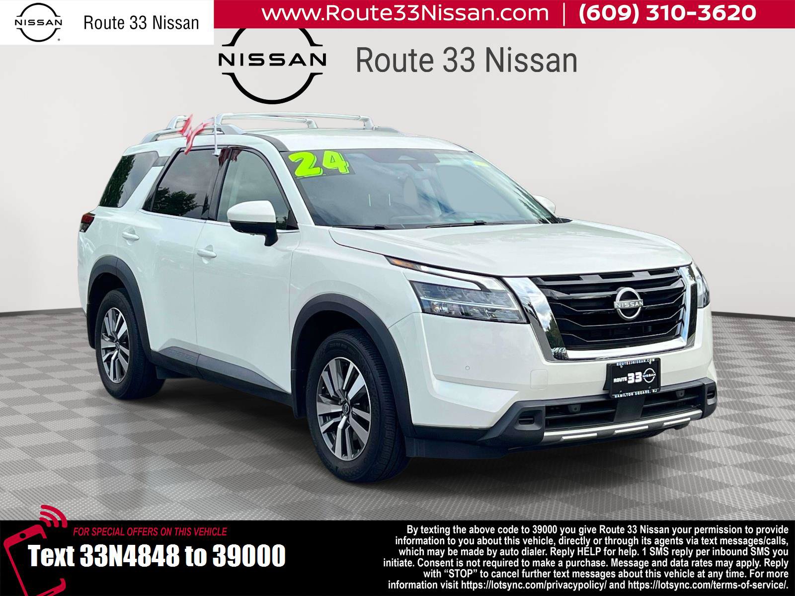 Used 2024 Nissan Pathfinder SL AWD/4WD image 1