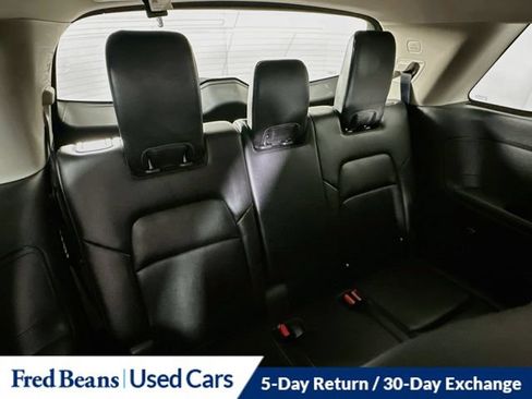 Used 2022 Nissan Pathfinder SL AWD/4WD image 34