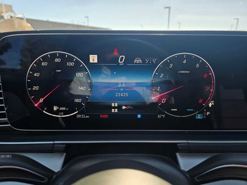 Used 2025 Mercedes-Benz GLS 450 4MATIC image 28