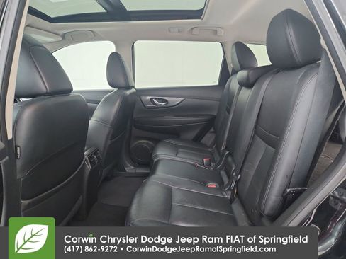 Used 2015 Nissan Rogue SL w/ SL Premium Package AWD/4WD image 30